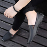 Zapatos para hombres 2019 Primavera y otoño Nuevos negocios Zapatos casuales Juegos para hombres de pies Zapatos livianos de arvejas suaves Zapatos perezosos Zapatos de conducción de gran tamaño